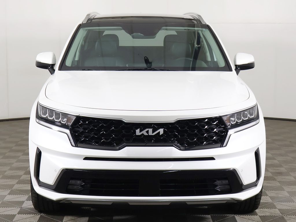 Used 2022 White Kia EX image 13