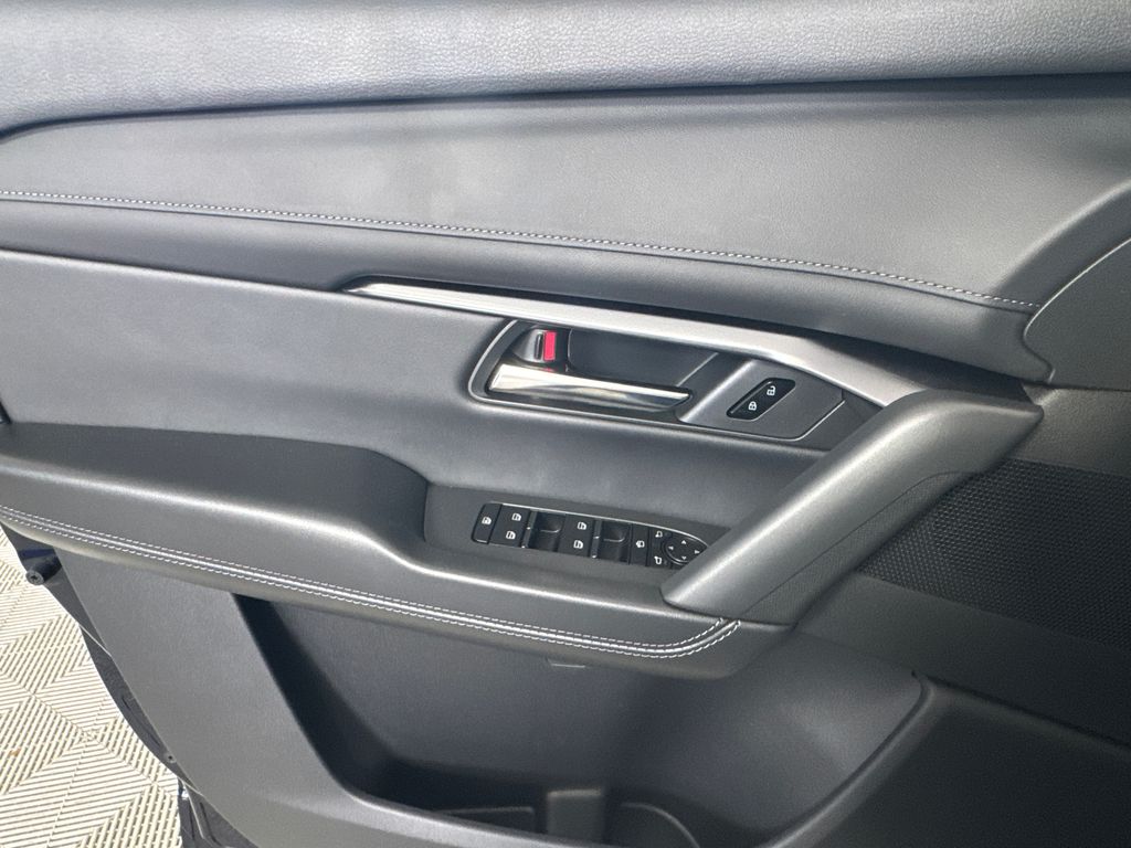 New 2026 Navy Blue Mica Mazda 2.5 S Preferred AWD image 10