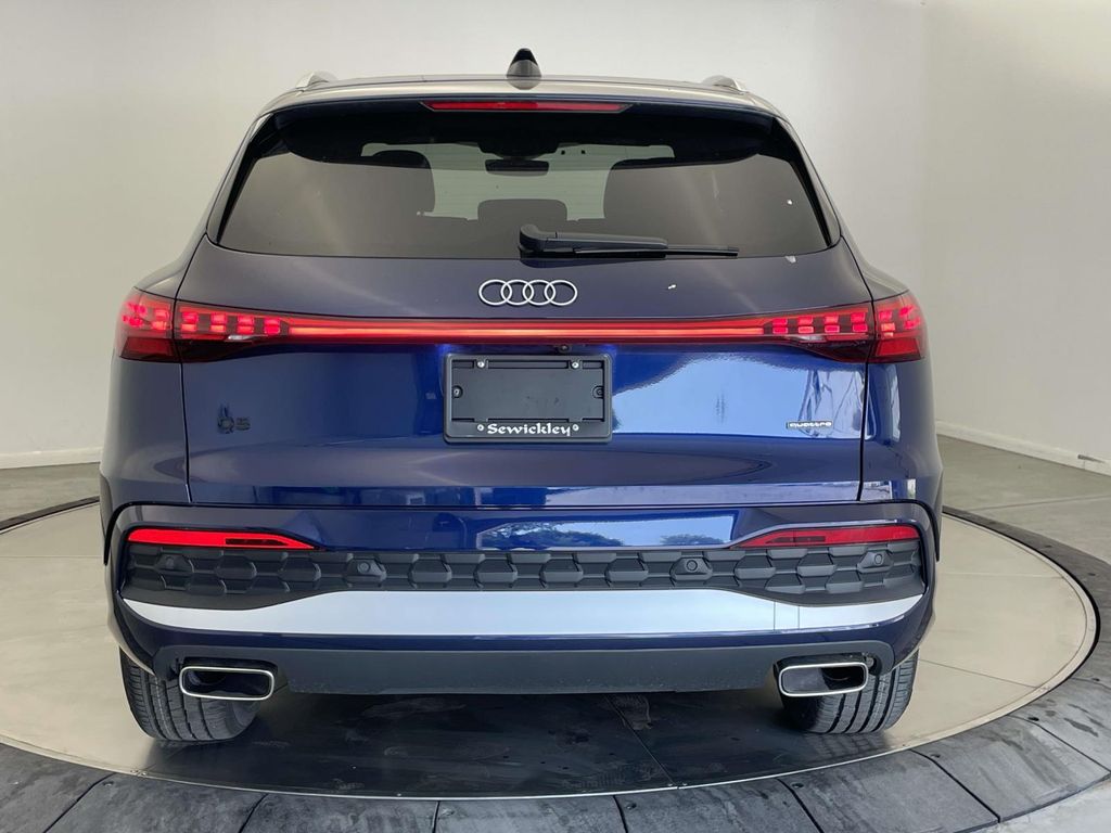 2025 Audi Q5 2.0T Premium - 5