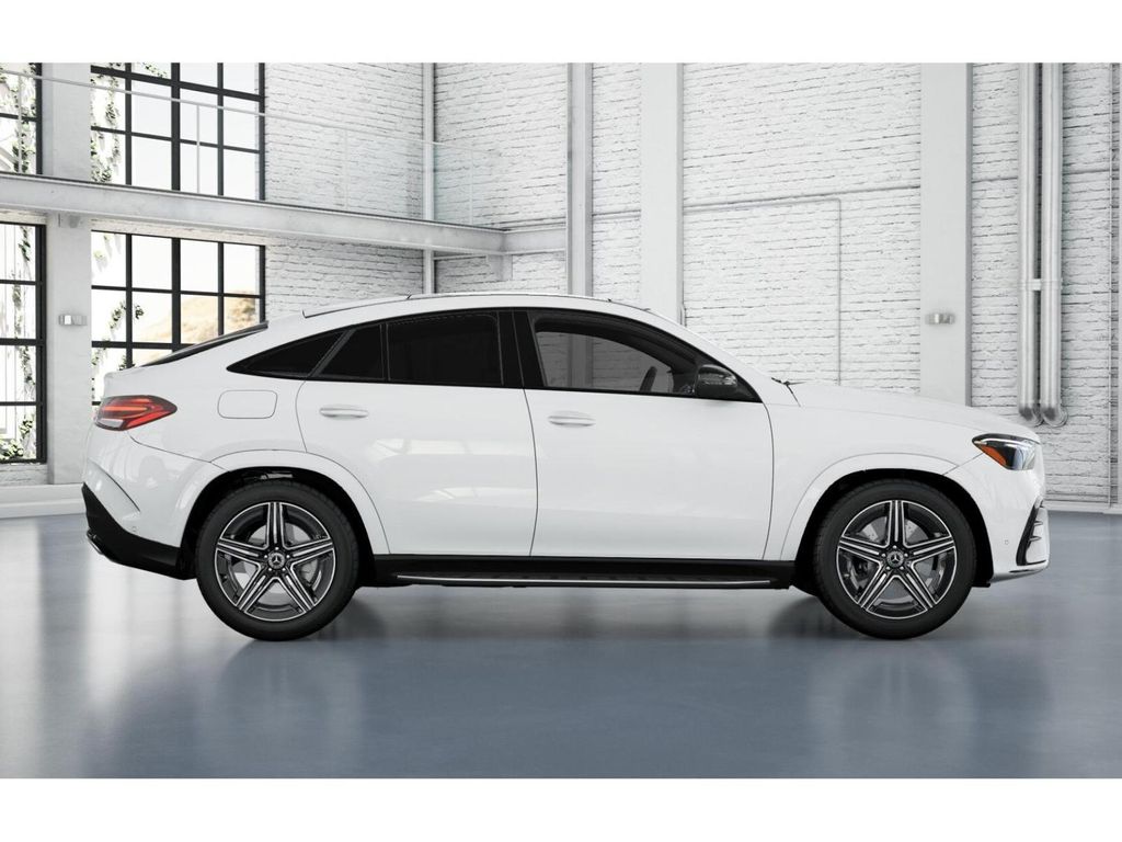 Thumbnail: 2026 Mercedes-Benz GLE - 2