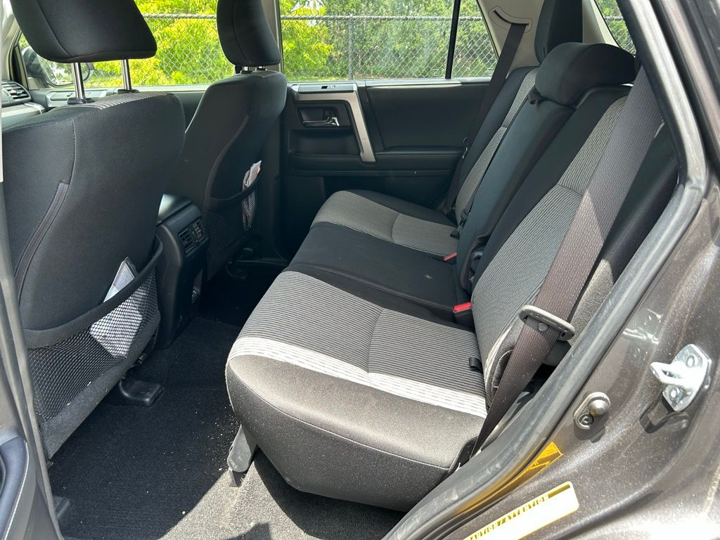 2022 Toyota 4Runner SR5 13