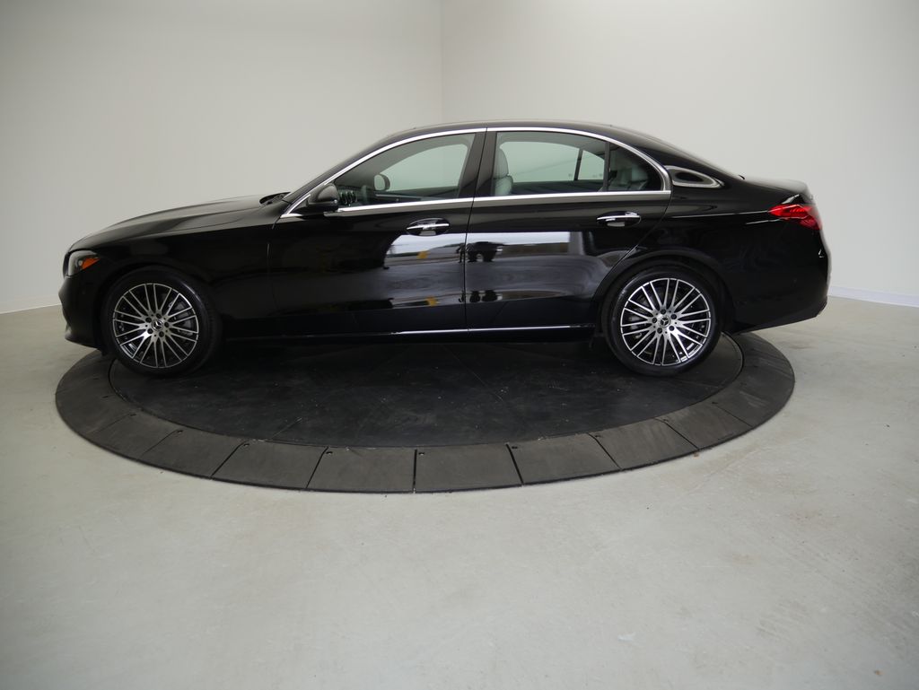Thumbnail: 2024 Mercedes-Benz C-Class - 2