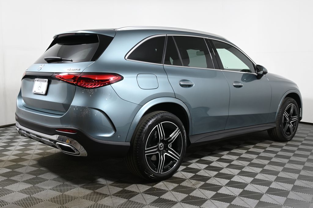 Thumbnail: 2026 Mercedes-Benz GLC - 7