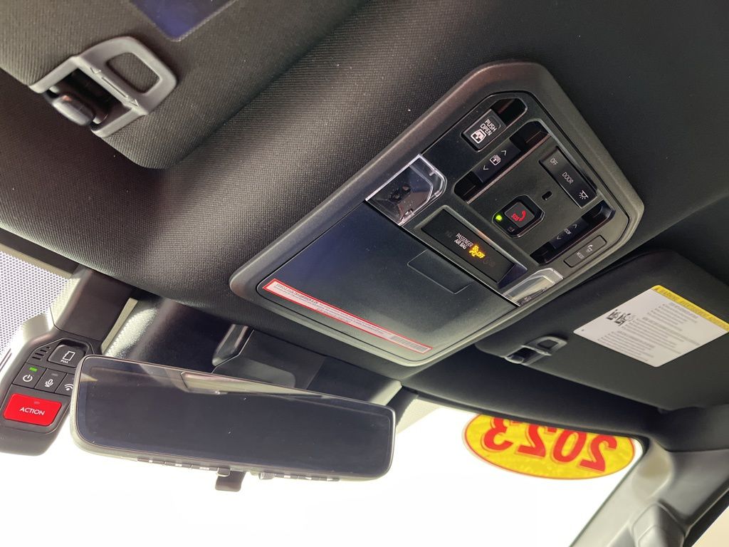 Thumbnail: 2023 Toyota Tundra - 25