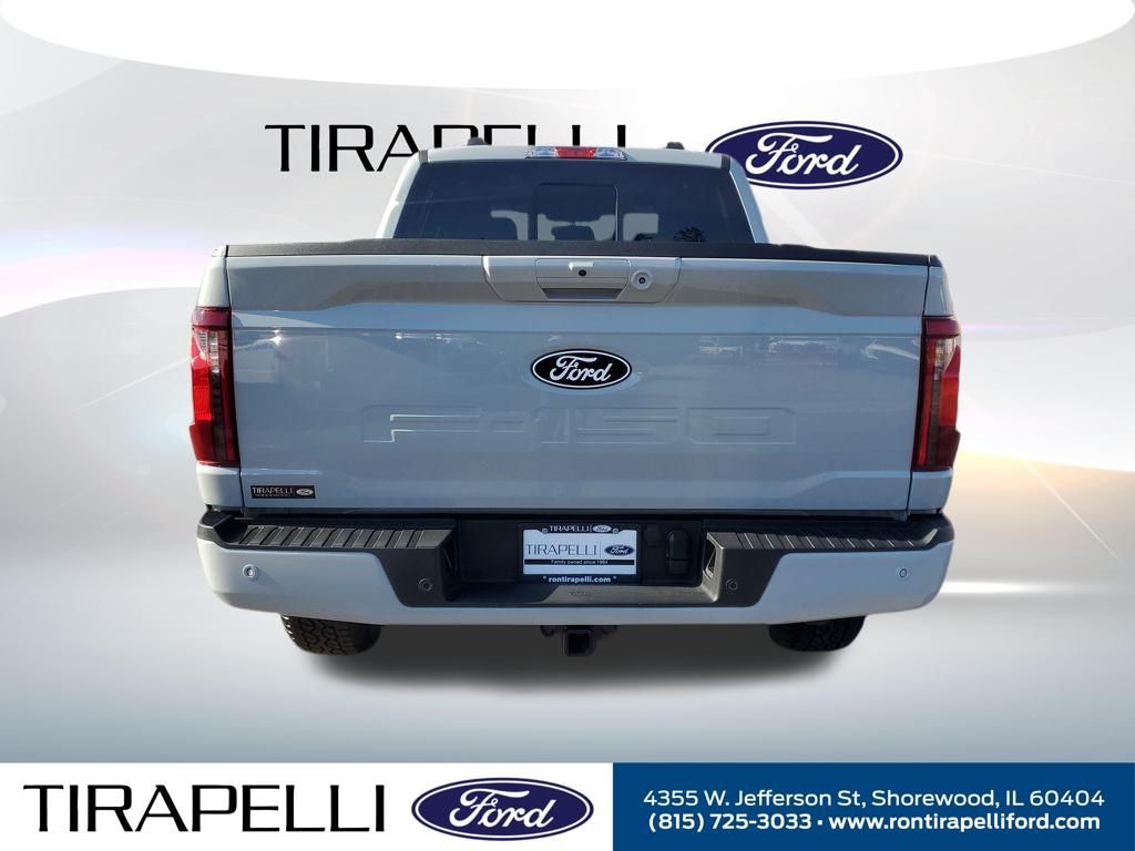 New 2026 White Ford XLT image 4