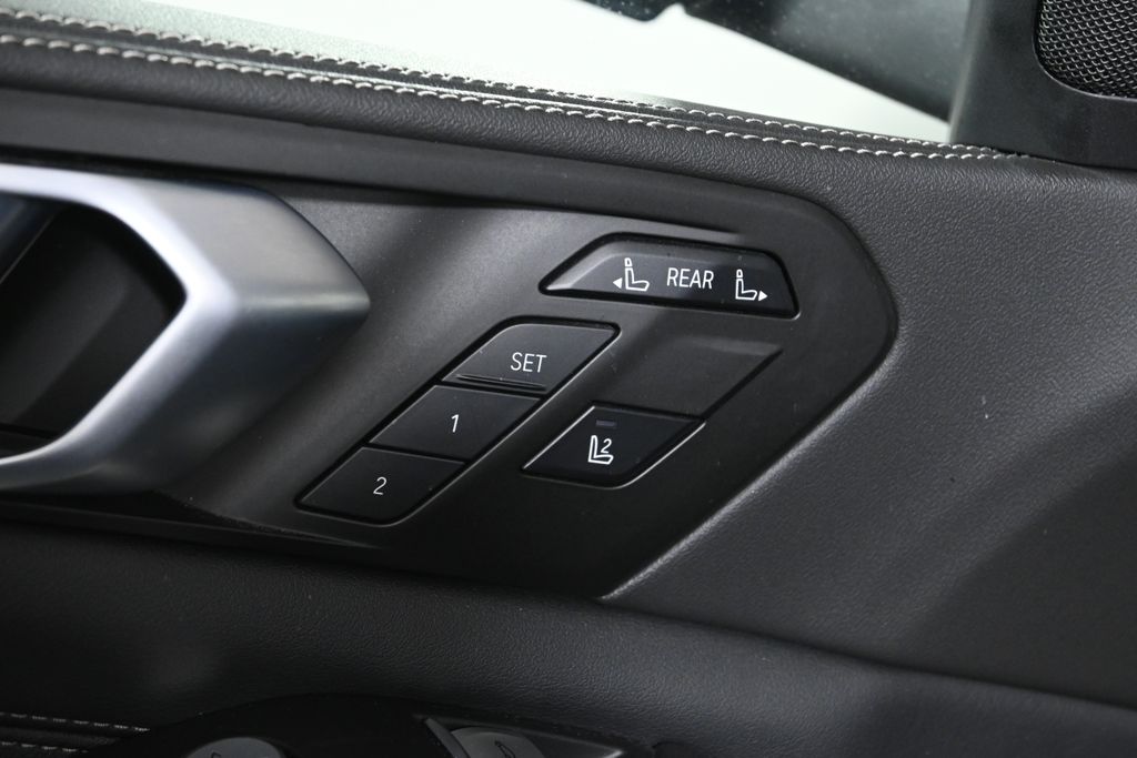 Thumbnail: 2024 BMW X7 - 30