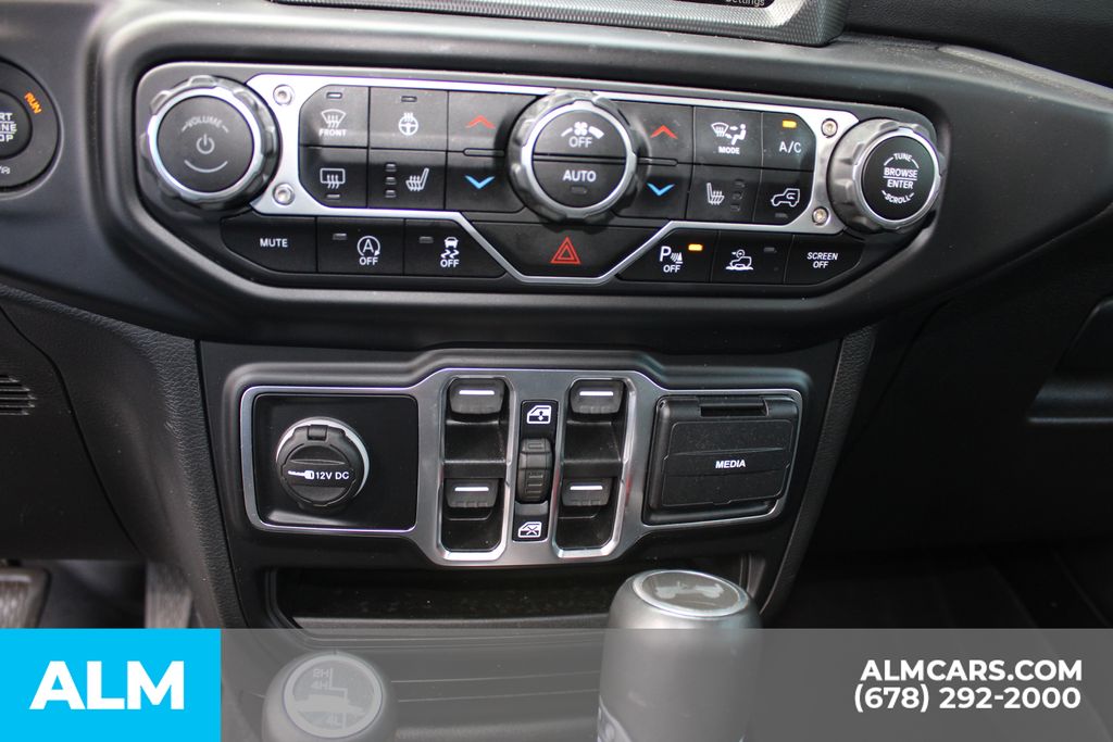 Used 2021 Gray Jeep Unlimited Sahara image 31