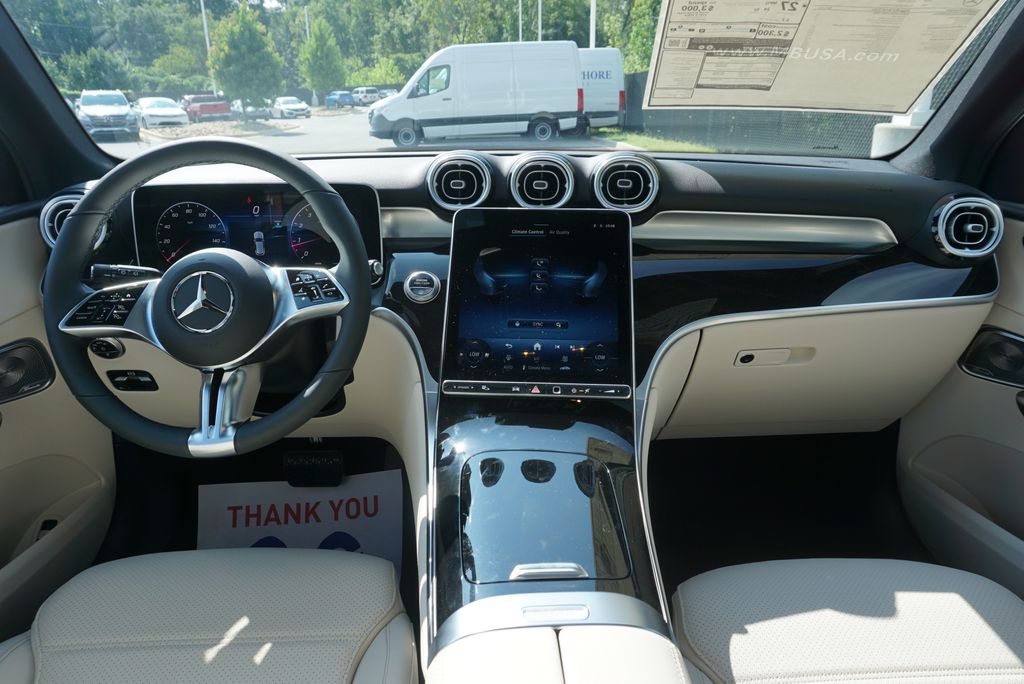Thumbnail: 2026 Mercedes-Benz GLC - 17