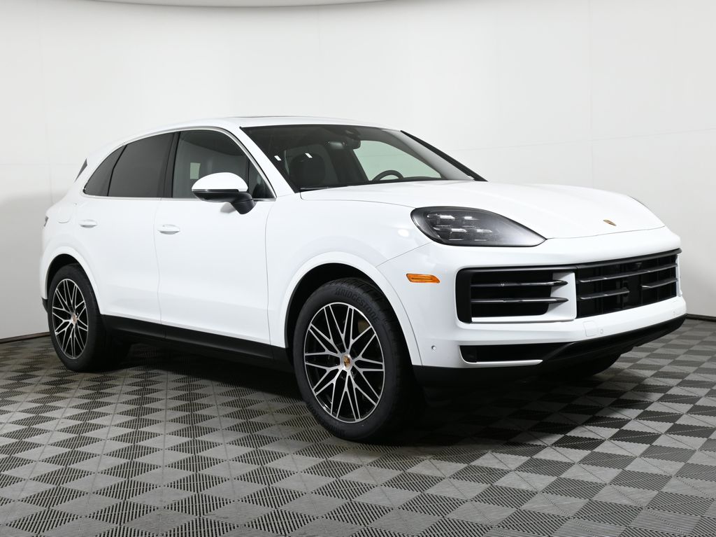 Thumbnail: 2025 Porsche Cayenne - 9