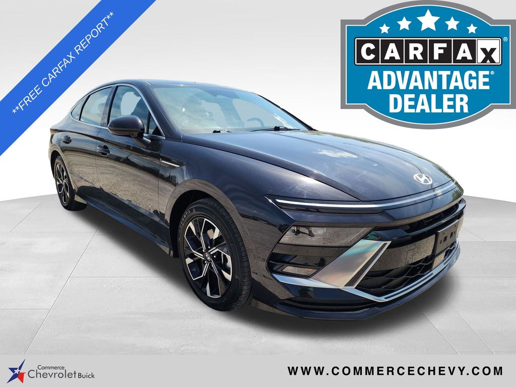 Carbon Blue 2025 Hyundai Sonata Sedan Front-Wheel Drive 8-Speed Automatic