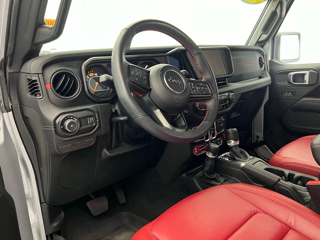 Thumbnail: 2024 Jeep Wrangler - 23