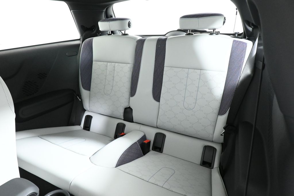 Thumbnail: 2026 MINI Cooper - 4