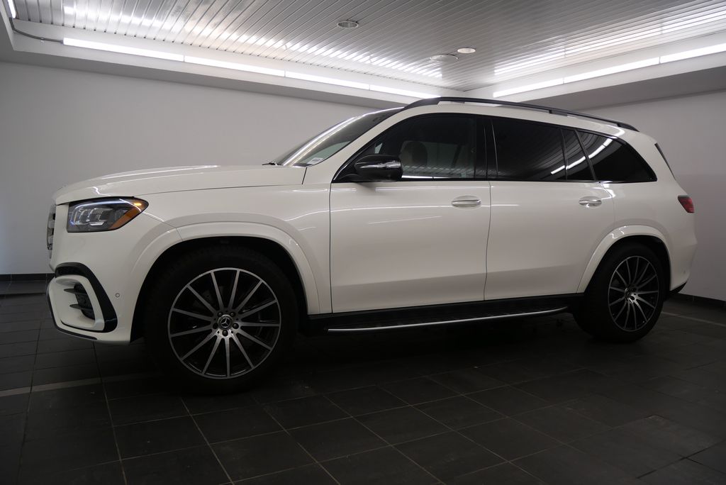 2024 Mercedes-Benz GLS 450 4MATIC 2