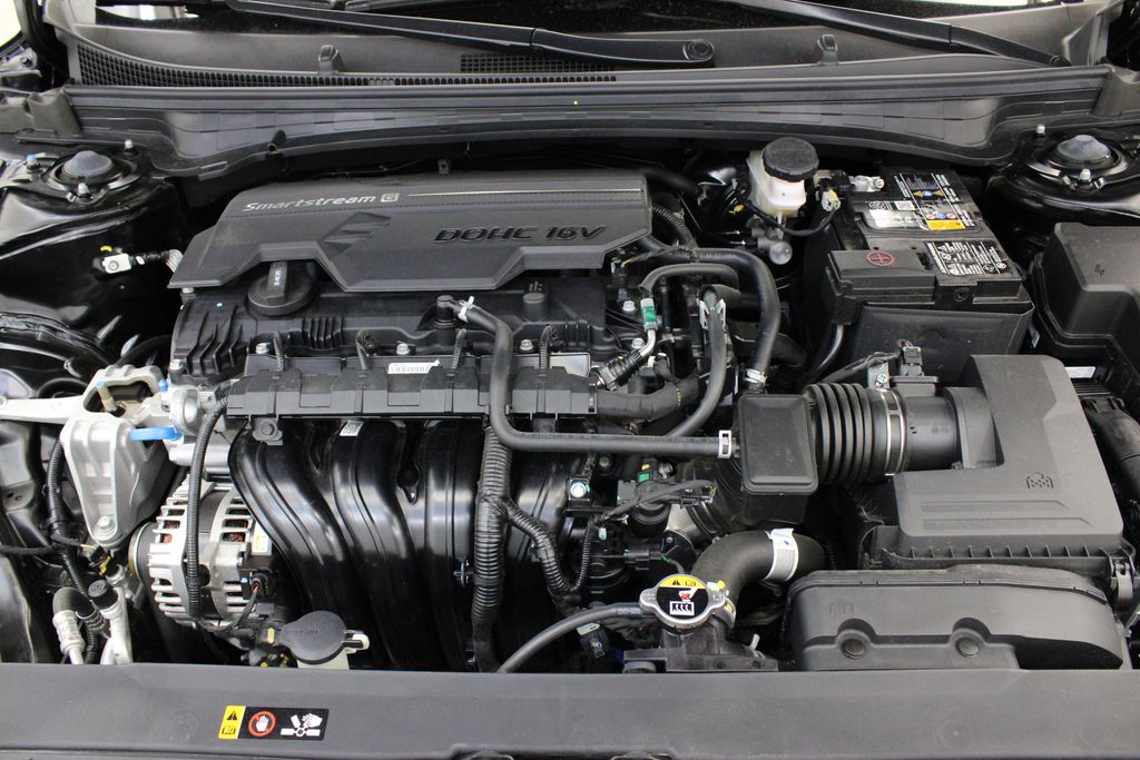 used 2025 Kia K4 car