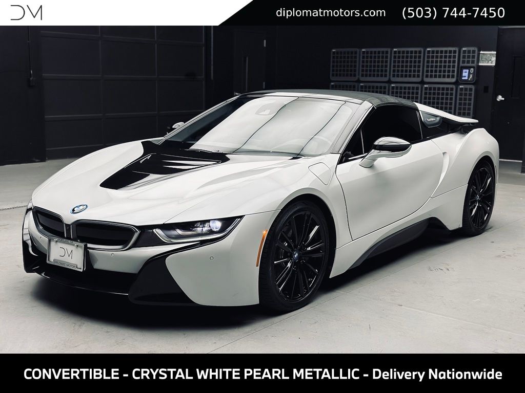 Crystal White Pearl Metallic w/Frozen Gray Accent 2019 BMW i8 Convertible All-Wheel Drive 6-Speed Automatic