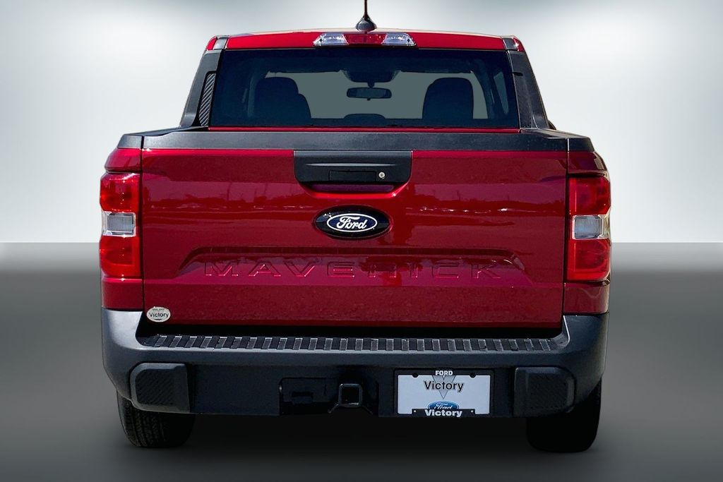 New 2026 Red Ford XLT image 4