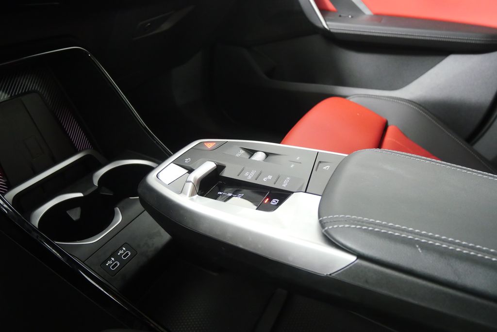 Thumbnail: 2024 BMW X1 - 25