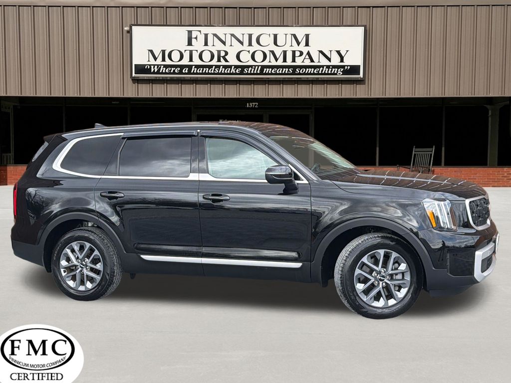 Ebony Black 2024 Kia Telluride LX FWD SUV / Crossover Front-Wheel Drive 8-Speed Automatic