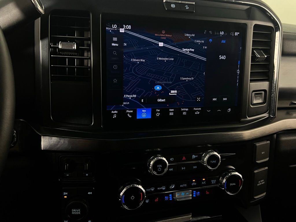 Used 2025 Gray Ford Lariat image 18