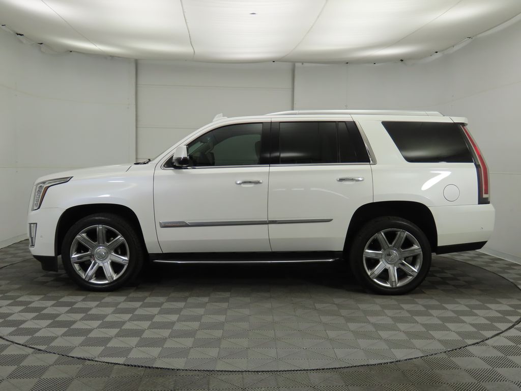 2017 Cadillac Escalade Luxury 8