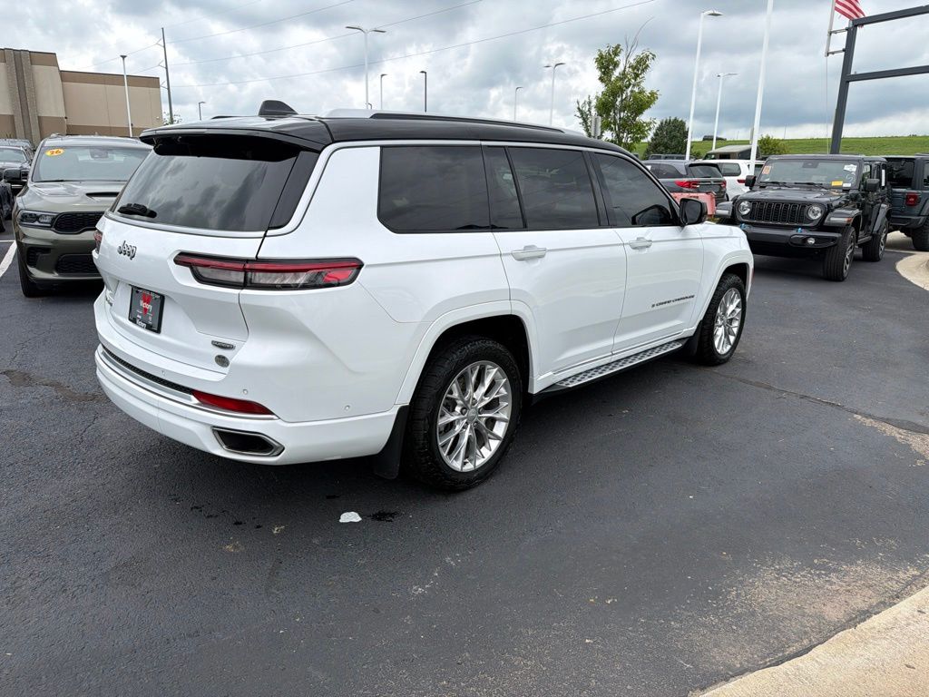 Used 2021 White Jeep Summit image 7