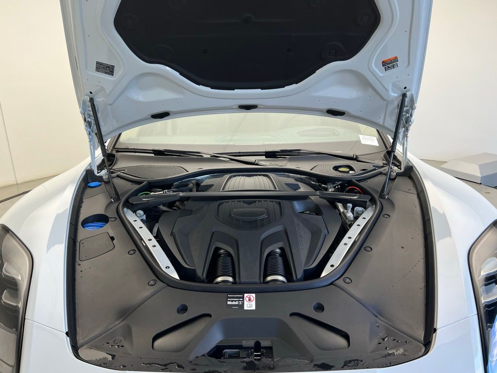 Thumbnail: 2026 Porsche Panamera - 26