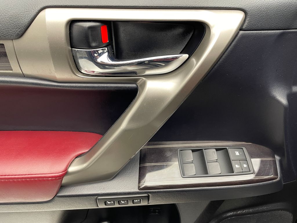 Thumbnail: 2021 Lexus GX - 10