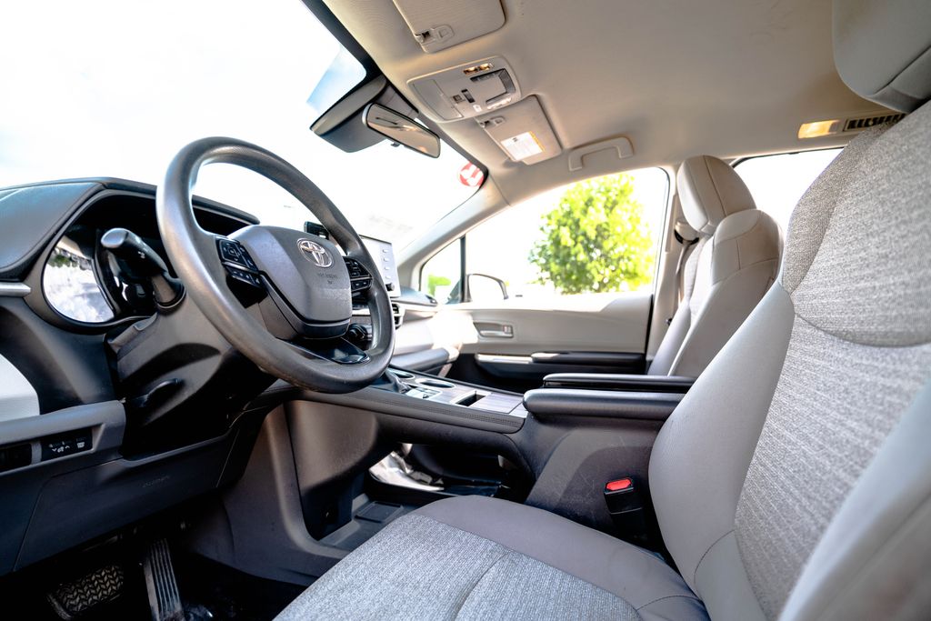 Used 2022 Toyota Sienna Van