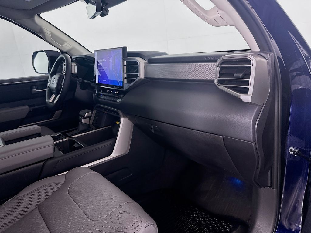 Thumbnail: 2024 Toyota Tundra - 29