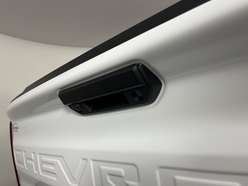 Thumbnail: 2026 Chevrolet Silverado 1500 - 17