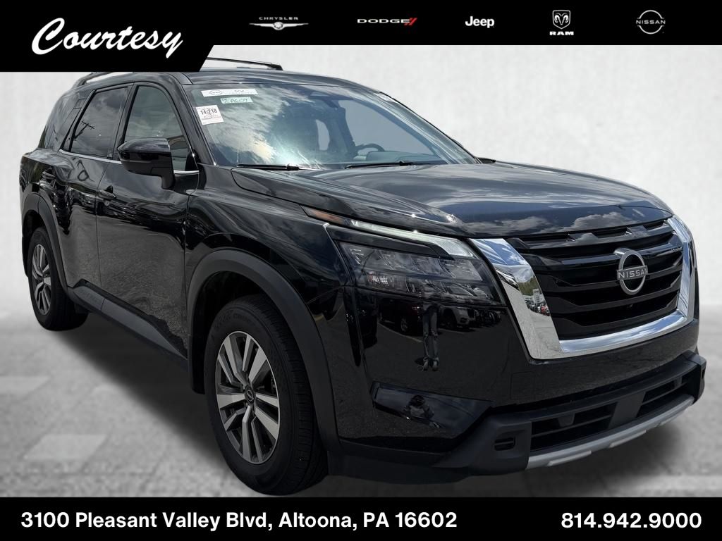 Super Black 2025 Nissan Pathfinder SL 4WD SUV / Crossover All-Wheel Drive 9-Speed Automatic