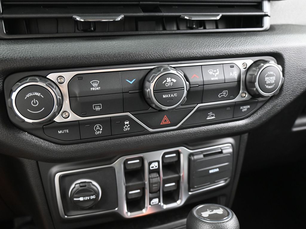 New 2026 Anvil Clear Coat Jeep Sport image 19