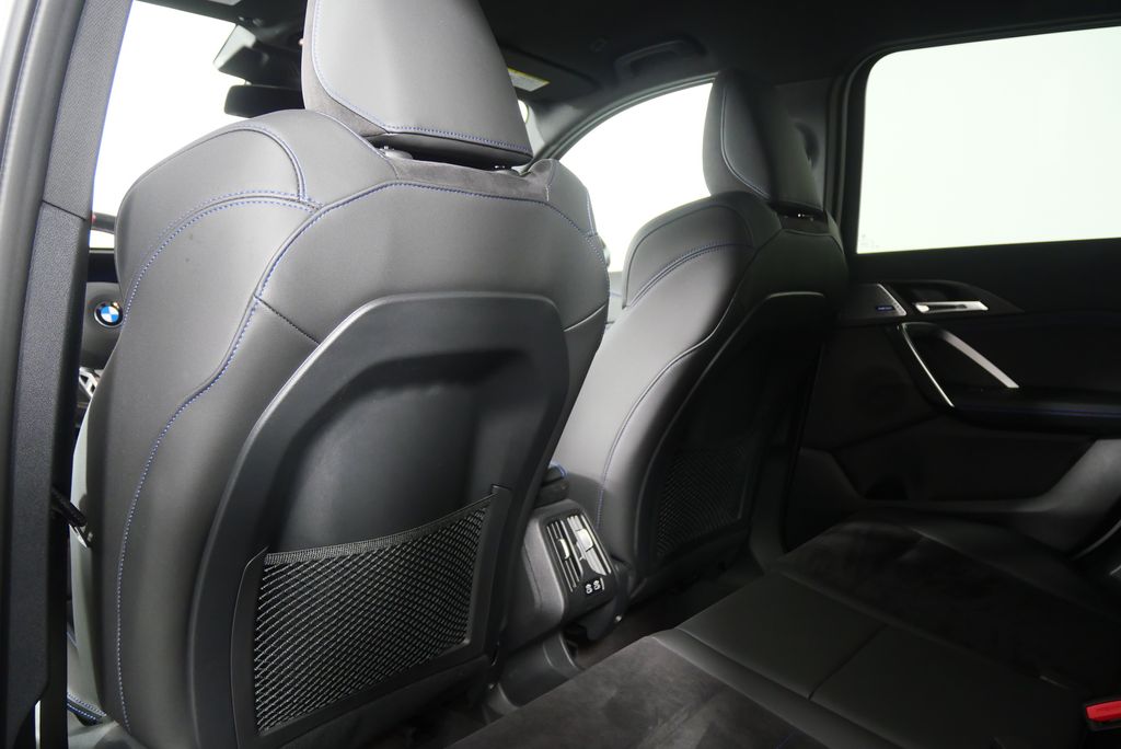 Thumbnail: 2024 BMW X1 - 19