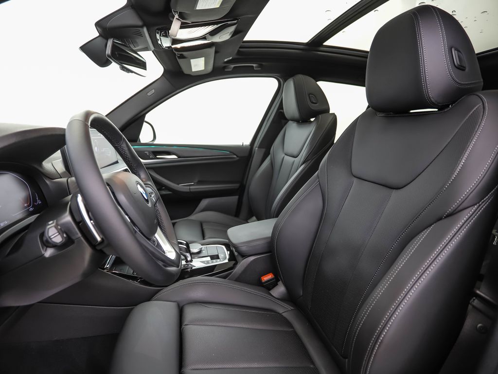 Thumbnail: 2024 BMW X3 - 11