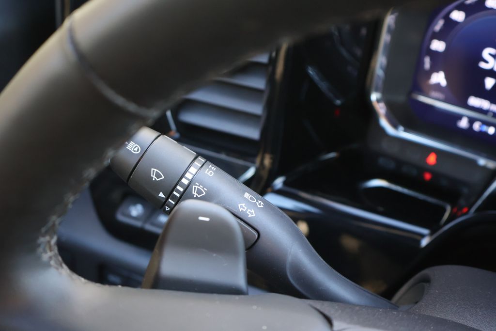 Thumbnail: 2024 Chevrolet Silverado 1500 - 27