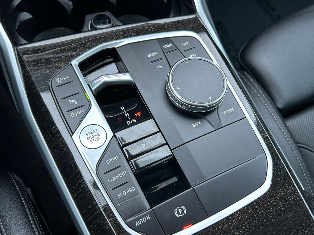 Thumbnail: 2023 BMW 3 Series - 28