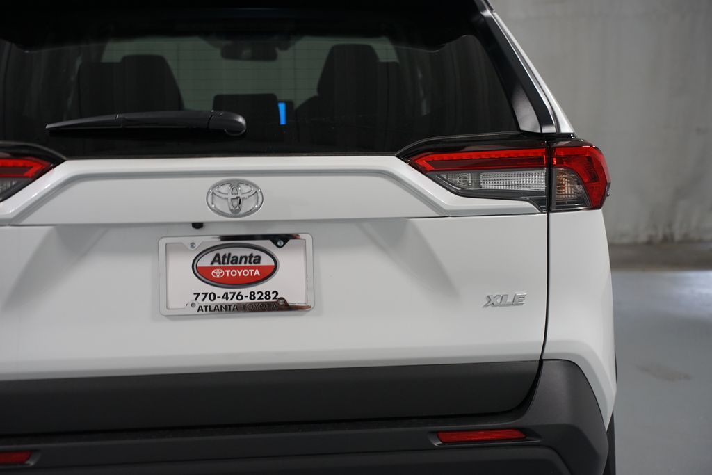 Thumbnail: 2025 Toyota RAV4 - 10