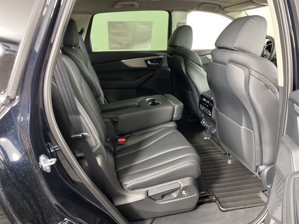 2025 Acura MDX Base 8
