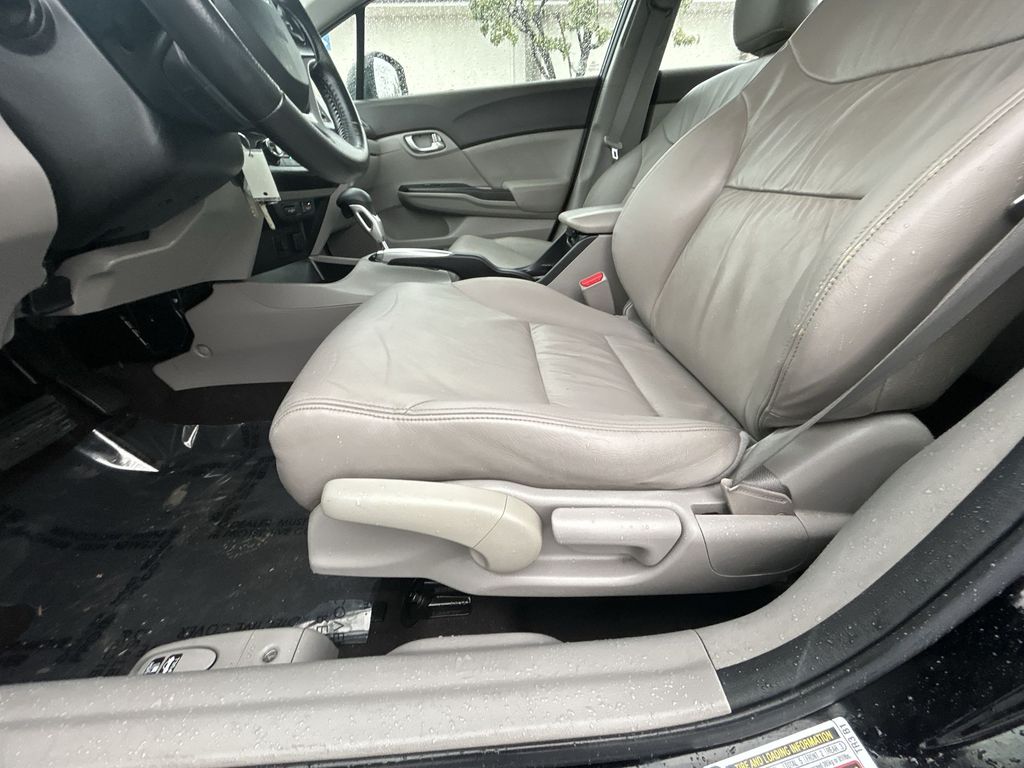 Thumbnail: 2012 Honda Civic - 12