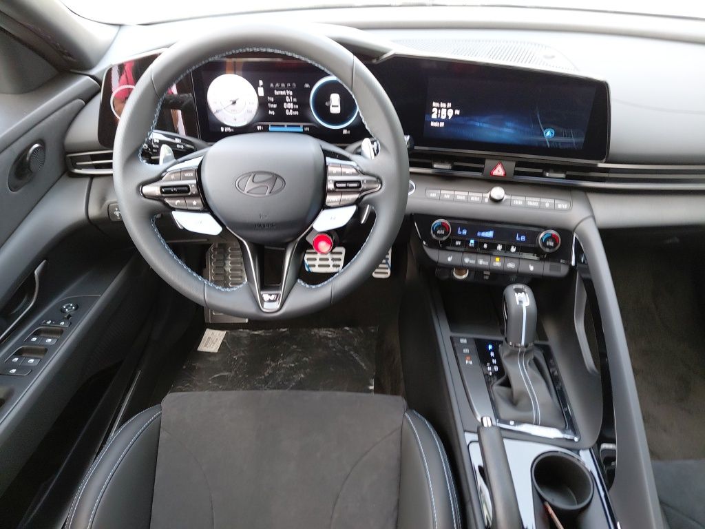 Thumbnail: 2025 Hyundai Elantra - 27