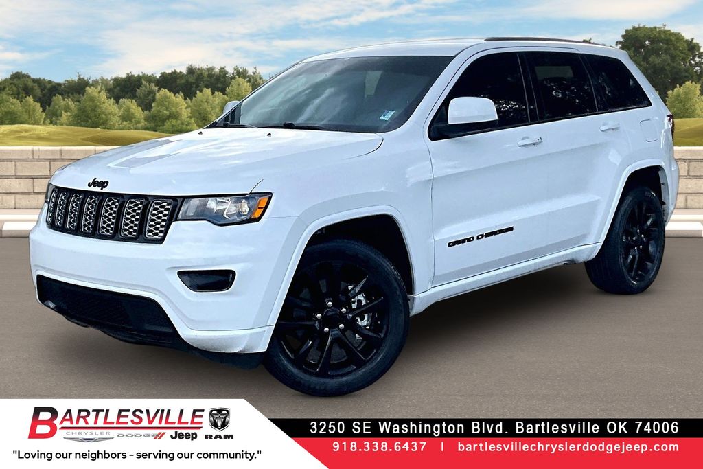 Bright White Clearcoat 2021 Jeep Grand Cherokee SUV / Crossover Four-Wheel Drive 8-Speed Automatic