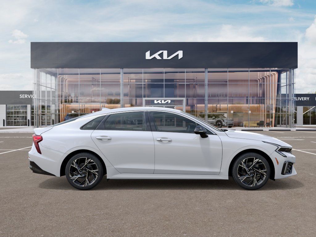 New 2026 Snow White Pearl Kia GT-Line image 7