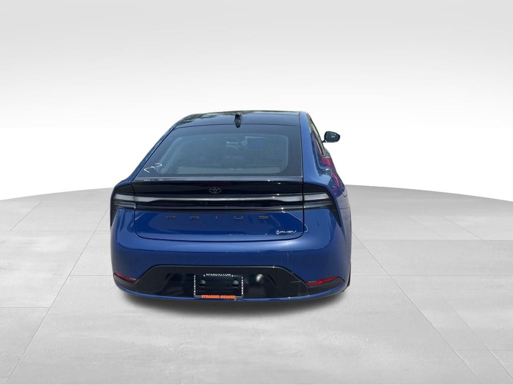2025 Toyota Prius Plug-in Hybrid XSE Premium photo 4