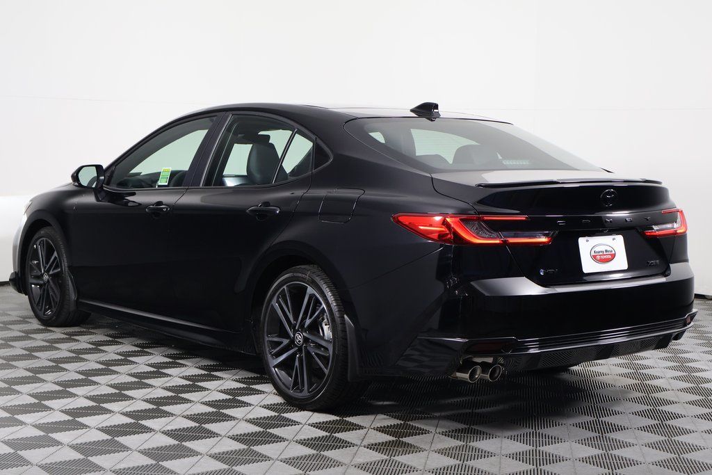 Thumbnail: 2025 Toyota Camry - 6