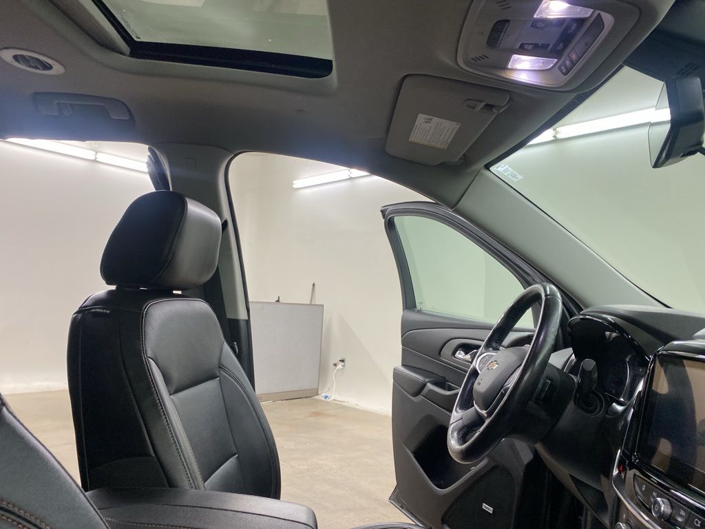 2018 Chevrolet Traverse Premier photo