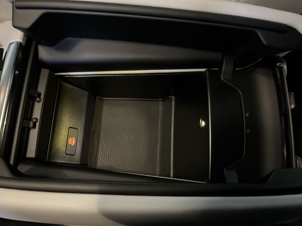 Thumbnail: 2026 BMW X6 - 21