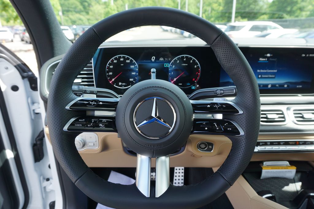 2025 Mercedes-Benz GLS 450 4MATIC 21
