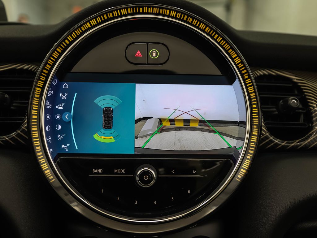 Thumbnail: 2023 MINI Cooper - 18