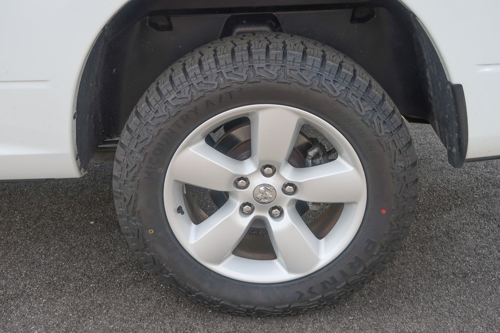 2023 Ram 1500 Classic Tradesman Crew Cab 4x4 5'7" Box