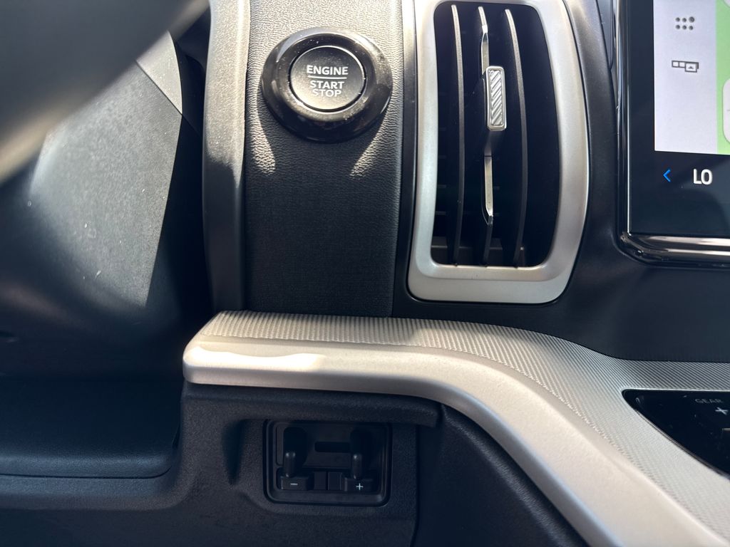 Certified Used 2025 Gray Ford Active image 27